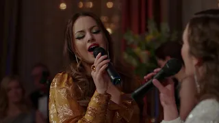 Fallon sings “Leather and Lace” with Donna; Cristal and Father Collins dance | Dynasty 3x18