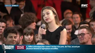 "Vous m'avez rendu fier!": Emmanuel Macron "en extase" face aux jeunes lors d'un débat