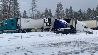 Massive Car Pileup I-84