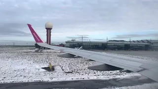 Wizzair A321-200 landed Gdańsk Airport. Runway 29, @CptKris69