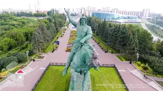 Аэросъемка города Уфа (Памятник Салавату Юлаеву/Конгресс-холл)