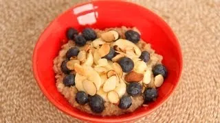 Laura's Favorite Quick Oatmeal Breakfast Recipe - Laura Vitale - Laura in the Kitchen Episode 520