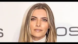 Huch, ist das wirklich Sophia Thomalla oder doch Caro Robens? Die TV-Moderatorin zeigt sich auf eine