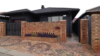 3 BEDROOM HOUSE FOR SALE IN PROTEA NORTH AT R 875 000