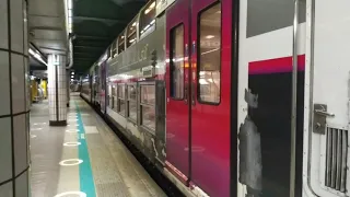 RER-C Z8800/Z20900 Transilien en gare de Saint-Michel-Notre-Dame