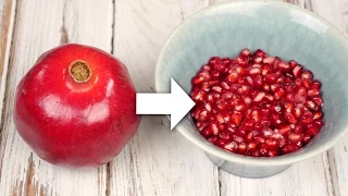 The BEST Way To Open & Eat A Pomegranate