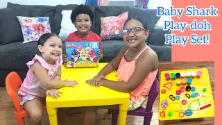 Getting Creative w/ a Baby Shark Play-doh Play Set