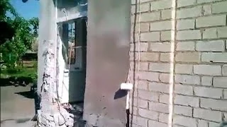 15 мая, в Славянске снаряд попал в жилой дом