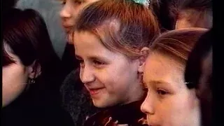 1998. 12.  Мегион. ДХШ. Выставка лесной скульптуры