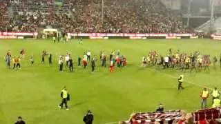 CFR Cluj, campioana Romaniei 2010, Imnul ligii campionilor!