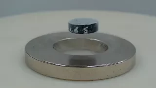 flying magnet - magnetic levitation (floating magnet) experiment - how to levitate a magnet - HD