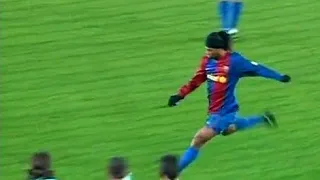 Ronaldinho vs Celta Vigo (01/28/2007)