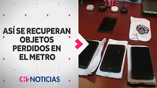 DE BILLETERAS A COMPUTADORES: Así recuperan los objetos perdidos en el Metro de Santiago