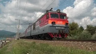 ВЛ10-813 с поездом №221 Москва — Адлер