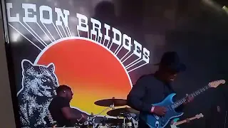 Leon Bridges - Texas Sun live at Glastonbury 2022