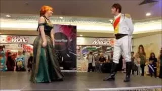 Cosplay Anna e Hans esibizione  (Frozen)