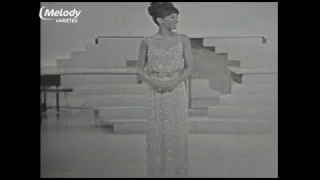 Shirley Bassey ~ "Goldfinger" (1965)