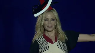 Kylie Minogue - Slow (Singapore - F1 GP 2016)