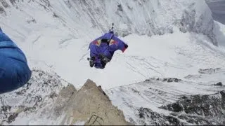 Mount Everest base jump: Russian daredevil Valery Rozov sets new world record