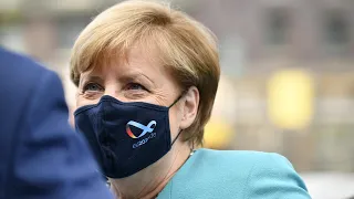 Merkel will offenbar strengere Corona-Regeln für private Feiern | AFP