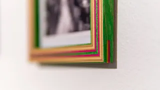 POSTCARD FRAMES MADE OUT OF SKATEBOARDS!