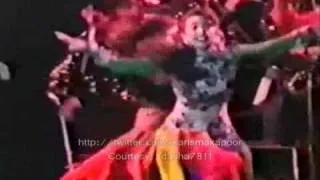 Shahrukh Khan & Karisma Kapoor - Super Stars Live in Concert (1993)