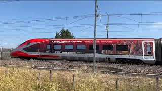 WOW! FRECCIAROSSA 1000 vs ITALO AGV at 300km/h near Fidenza on the Milano Bologna High speed railway