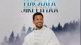 New Oromo Gospel song:Faarfataa Desaleny Dula: Macaafa Jireenyaa: Lyrics Video