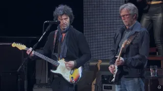 Crossroads - Eric Clapton & Doyle Bramhall II. Live Guitar Festival New York 2013.