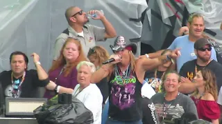 Poison - Nothin' But A Good Time - Chicago Wrigley Field. July 8, 2022