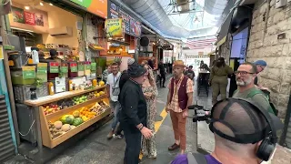 30.5.23 Jerusalem lives it's usual life. Mahane Yehuda Market and Ben Yehuda street.