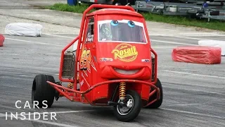 Tiny Three-Wheeled Cargo Vehicle Racing