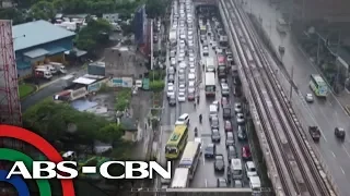 TV Patrol: Malakas na ulan, nagdulot ng matinding traffic sa Metro Manila