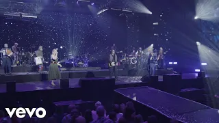 The Kelly Family - Fell In Love With An Alien (Live @ Mercedes-Benz Arena Berlin 2019)