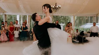 Amazing first weeding dance MIX - SAY YOU LOVE ME & DO YOU LOVE ME?