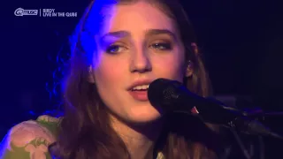 Birdy - 'Wings' (live in the Qube) // Q-music