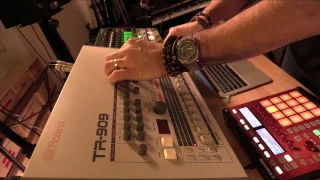 Roland TR-909 vs TR-8: The Ultimate Battle