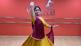 Thade rahiyo kathak choreography | Pakeeza movie #vishakhasdance #kathakdance #thaderahiyo