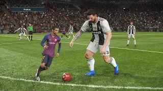 PES 2019 | GIANT MESSI VS Tiny Ronaldo | (Juventus - Barcelona)