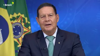 31/12/2022 - Hamilton Mourão faz pronunciamento em rede de rádio e TV