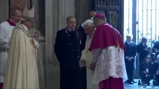 APERTURA DE LA PUERTA SANTA para el Jubileo del Año de la Misericordia 2015