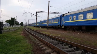 Електровоз ЧС4-199 з поїздом D 180 "Дніпро" Dnipro-Київ по станції Фастів 1 .4K UHD