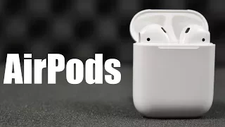 Огляд AirPods - Перші бездротові навушники від Apple.