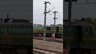 TKD WAG9 WITH MIXED FREIGHT TRAIN