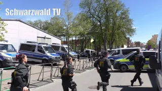 🚨🚔 Wahlkampfrede in Donaueschingen mit Alice Weidel, viel Polizei & Gegendemonstranten [27.04.2024]