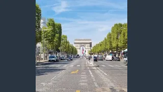 Les Champs-Elysées