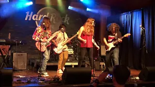 Jesus Christ Pose - School of Rock Atlanta 1/21/18