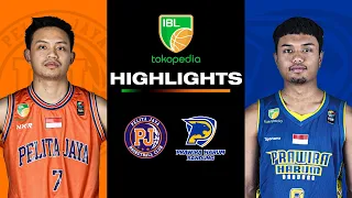 Highlight: Pelita Jaya Jakarta vs Prawira Harum Bandung | May 19, 2024 | IBL Tokopedia 2024