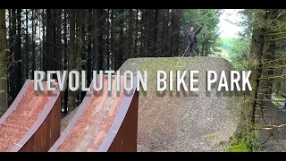 Revolution Bike Park 2022 Vision Line & 50/01 Crash! / huge mtb jumps and crash