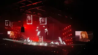 Mylène Farmer - L'âme-stram-gram (Paris La Défense Aréna, 15.06.2019)